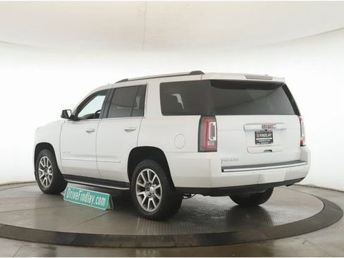 Used 2016 GMC Yukon Denali image 8