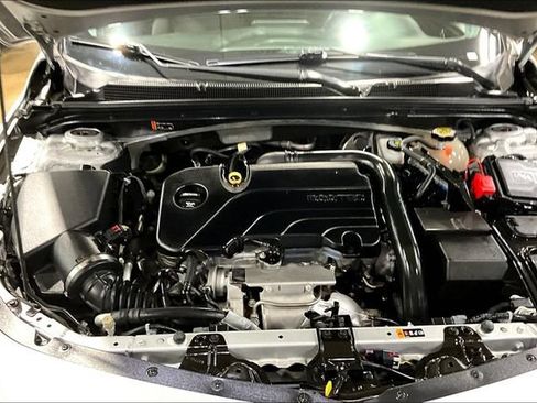 Used 2018 Chevrolet Malibu LT FWD image 28