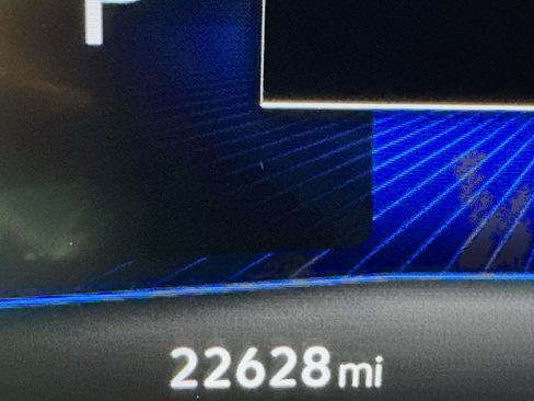 Used 2025 Volkswagen Jetta SE image 19