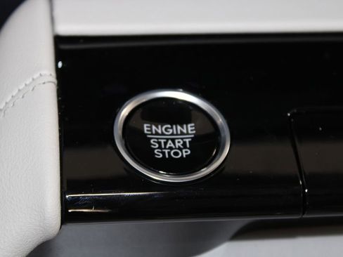 New 2026 Lincoln Navigator Reserve AWD/4WD image 41