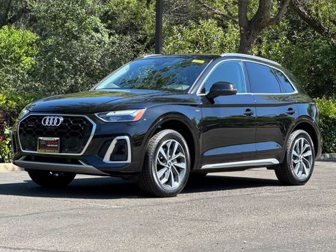 Used 2022 Audi Q5 2.0T Premium Plus w/ Premium Plus Package AWD/4WD image 9