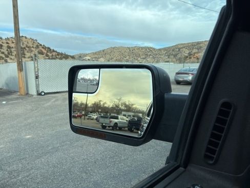 Used 2013 Ford F150 XLT w/ Luxury Equipment Group image 20