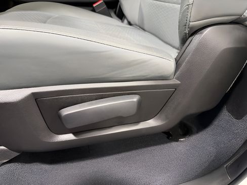 Used 2019 RAM 1500 Tradesman w/ Popular Equipment Group RWD image 12