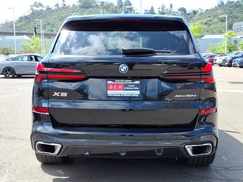 Used 2025 BMW X5 xDrive50e w/ M Sport Package AWD/4WD image 5