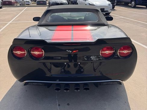 Used 2010 Chevrolet Corvette Convertible w/ Preferred Equipment Group image 7