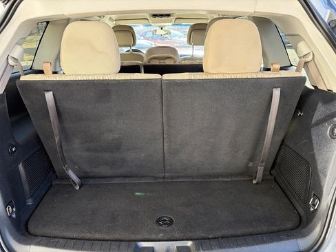 Used 2017 Dodge Journey SXT w/ Safe & Sound Group image 28