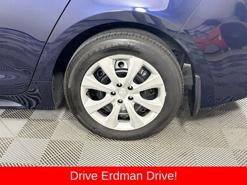 Certified 2026 Toyota Corolla LE FWD image 4