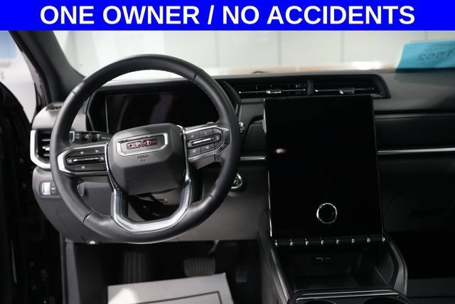 Used 2026 GMC Terrain Elevation AWD/4WD image 2