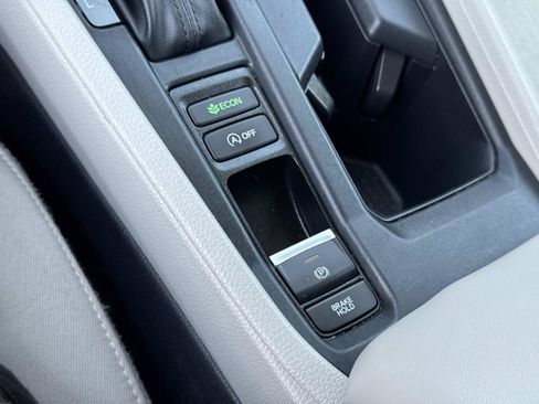 Certified 2023 Honda Accord EX image 16