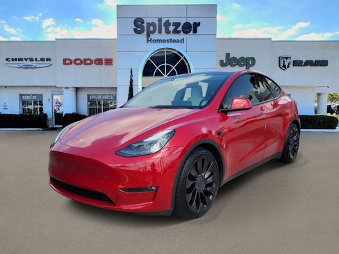 Used 2022 Tesla Model Y Performance AWD/4WD image 4