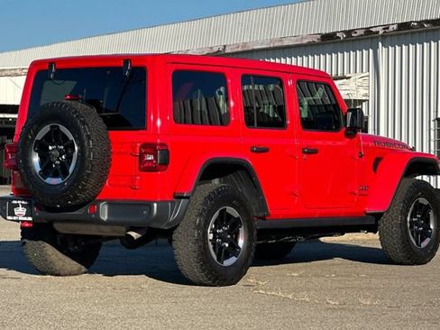 Used 2021 Jeep Wrangler Unlimited Rubicon AWD/4WD image 4