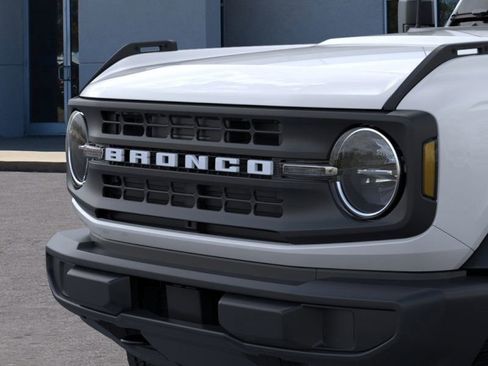 New 2025 Ford Bronco 4-Door image 19