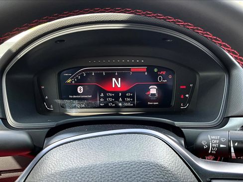 Used 2024 Honda Civic Type R image 11