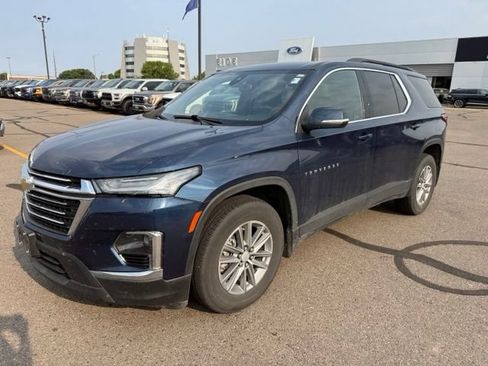 Used 2022 Chevrolet Traverse LT w/ LPO, Floor Liner Package AWD/4WD image 6