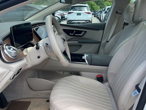 Used 2022 Mercedes-Benz EQS 450+ Sedan image 10