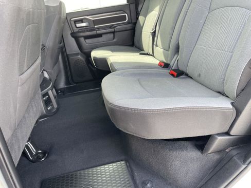 Used 2024 RAM 2500 Big Horn image 23