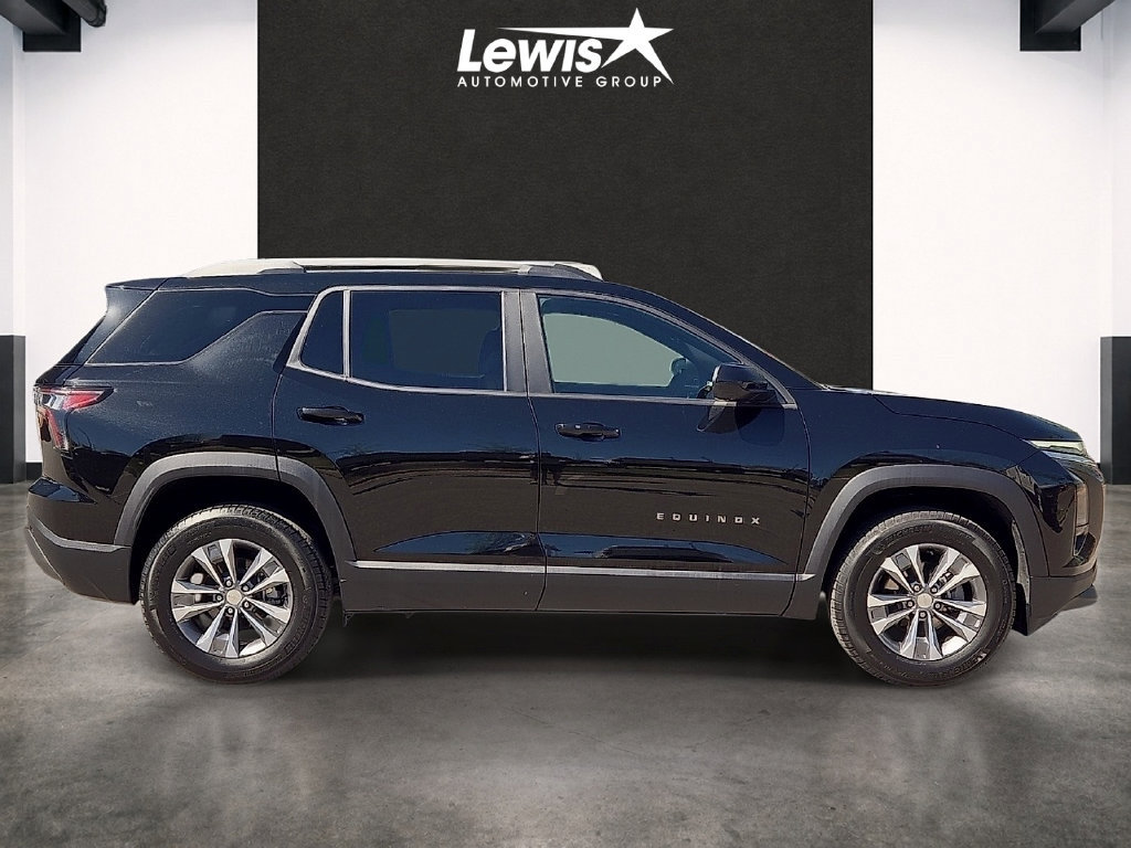 Used 2025 Chevrolet Equinox LT w/ Convenience Package II AWD/4WD image 5