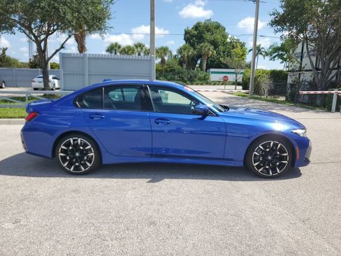 Used 2026 BMW 330i Sedan w/ M Sport Package RWD image 4