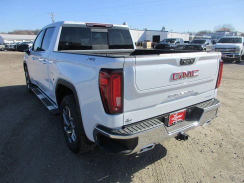 New 2026 GMC Sierra 1500 SLT w/ SLT Premium Plus Package AWD/4WD image 10