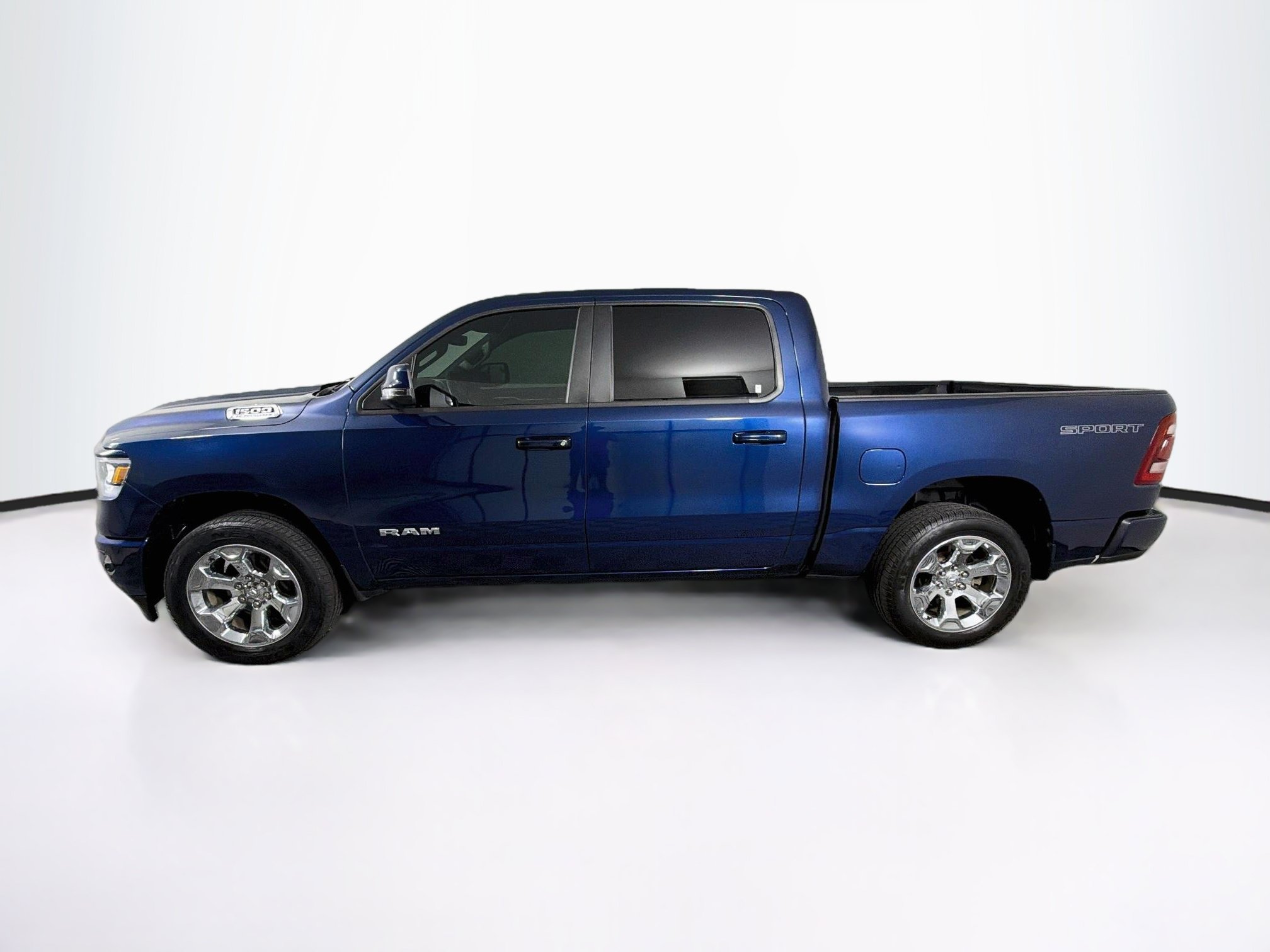 Used 2023 RAM 1500 Big Horn AWD/4WD image 4