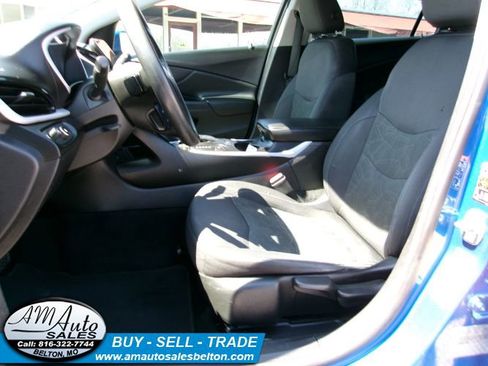 Used 2018 Chevrolet Volt LT image 14