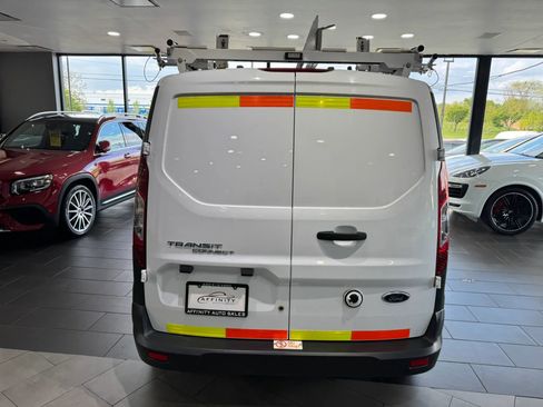 Used 2016 Ford Transit Connect XL FWD image 4