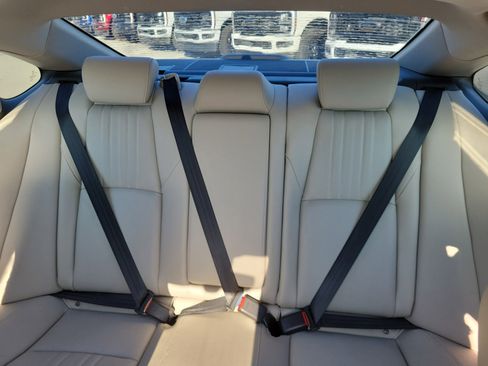 Used 2022 Honda Accord Touring image 15