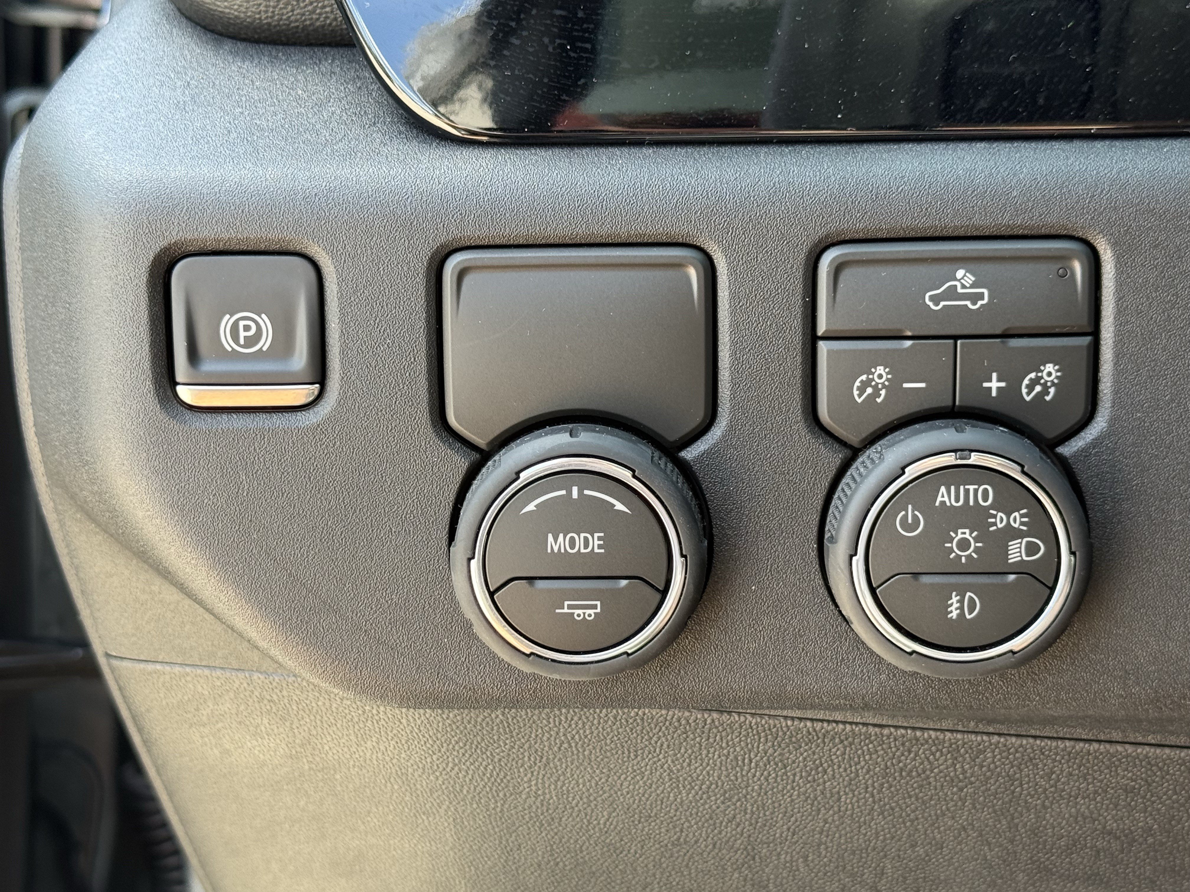 Used 2026 Chevrolet Silverado 1500 RST w/ RST Select Package RWD image 25
