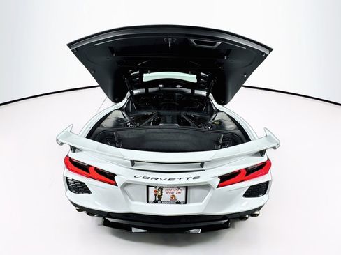 Used 2023 Chevrolet Corvette Stingray Premium Cpe w/ Z51 Performance Package RWD image 27