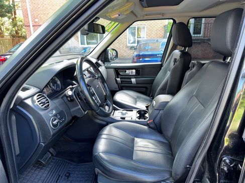 Used 2016 Land Rover LR4 HSE Silver Edition AWD/4WD image 17
