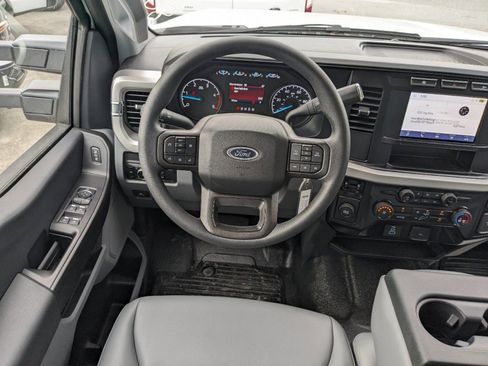 New 2024 Ford F350 XL w/ XL Chrome Package image 15