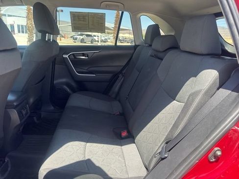 Used 2023 Toyota RAV4 XLE FWD image 19