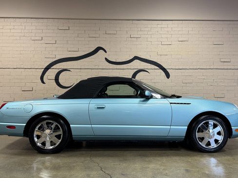 Used 2002 Ford Thunderbird image 8