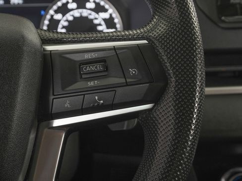 Used 2022 Mitsubishi Outlander ES image 21