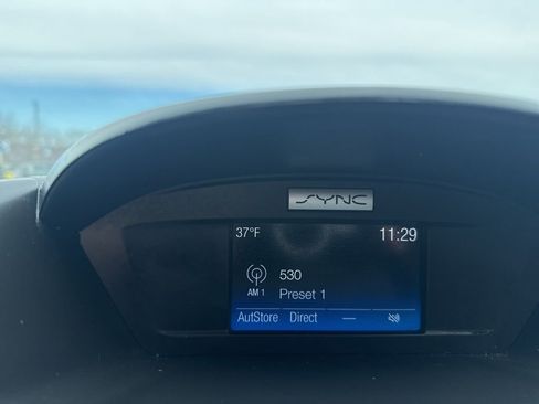 Used 2017 Ford Escape SE image 24