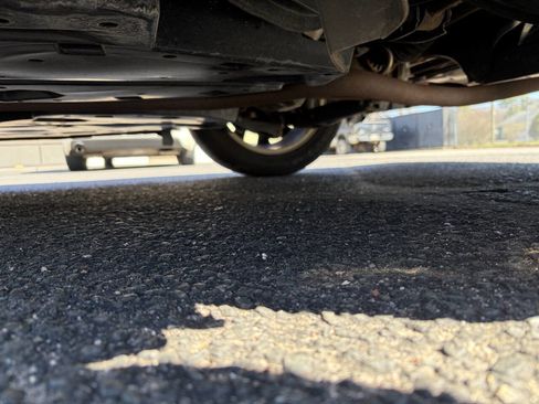 Used 2016 Subaru Legacy 2.5i Premium w/ Moonroof Package image 19