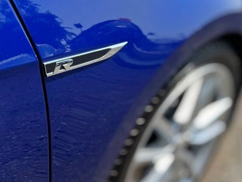 Used 2018 Volkswagen Golf R 4-Door AWD/4WD image 24