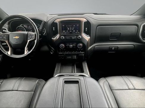 Used 2020 Chevrolet Silverado 2500 High Country w/ Technology Package AWD/4WD image 9