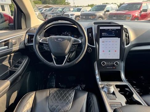 Used 2024 Ford Edge Titanium AWD/4WD image 14
