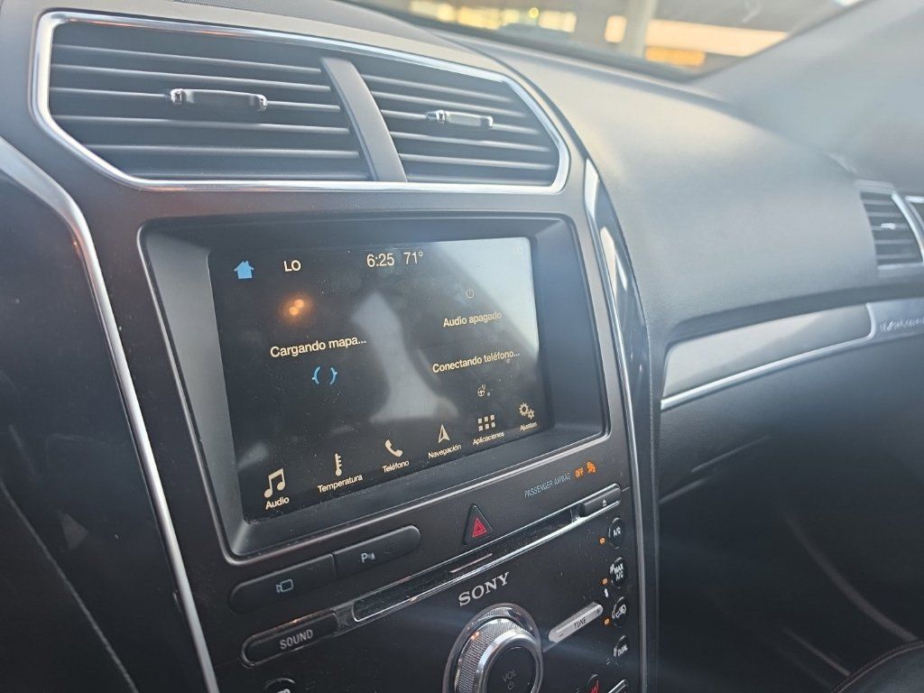 Used 2018 Ford Explorer Sport w/ Equipment Group 401A AWD/4WD image 11