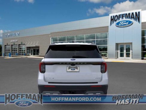 New 2026 Ford Explorer Active w/ Active Comfort Package image 7