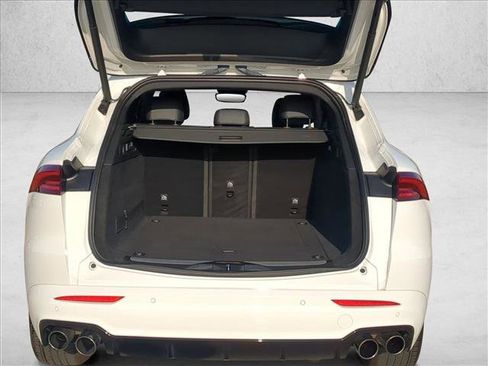 Used 2024 Maserati Grecale GT image 6