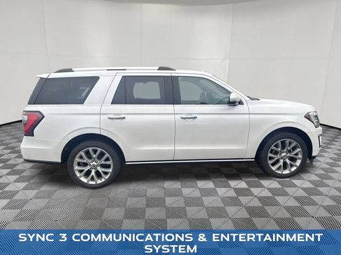 Used 2019 Ford Expedition Limited w/ Equipment Group 302A AWD/4WD image 10