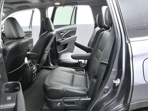 Used 2021 Honda Pilot Elite image 12