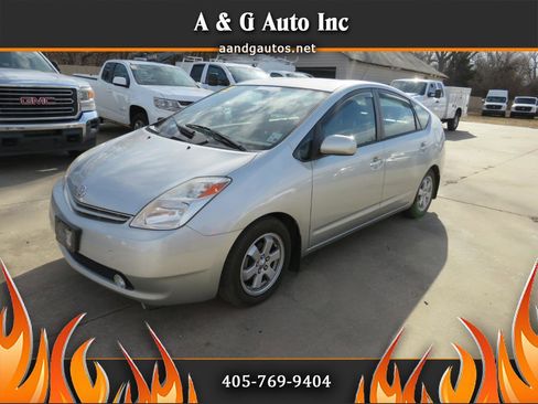 Used 2005 Toyota Prius FWD image 1