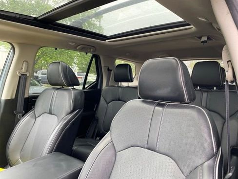 Used 2024 Honda Pilot Elite image 5