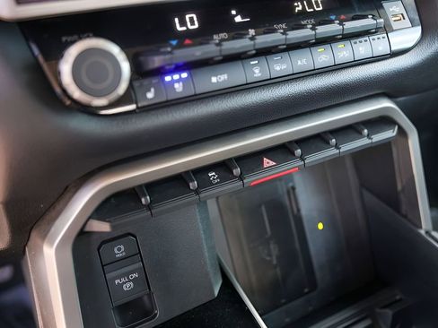 Used 2023 Toyota Tundra Limited w/ Power Package image 22