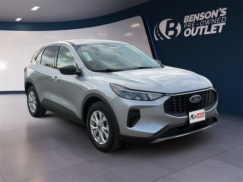 Used 2024 Ford Escape Active image 7