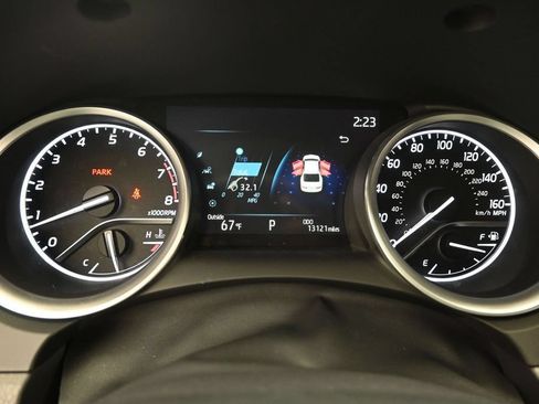 Used 2024 Toyota Camry LE AWD/4WD image 22