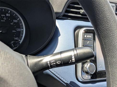 New 2025 Nissan Versa SV w/ Trunk Package image 27